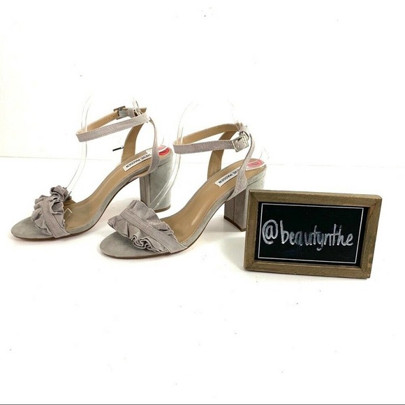 Steve Madden Shoes - Steve Madden Size 10 Gray Genuine Suede Dolores Ruffle Sandals Heels Open Toe